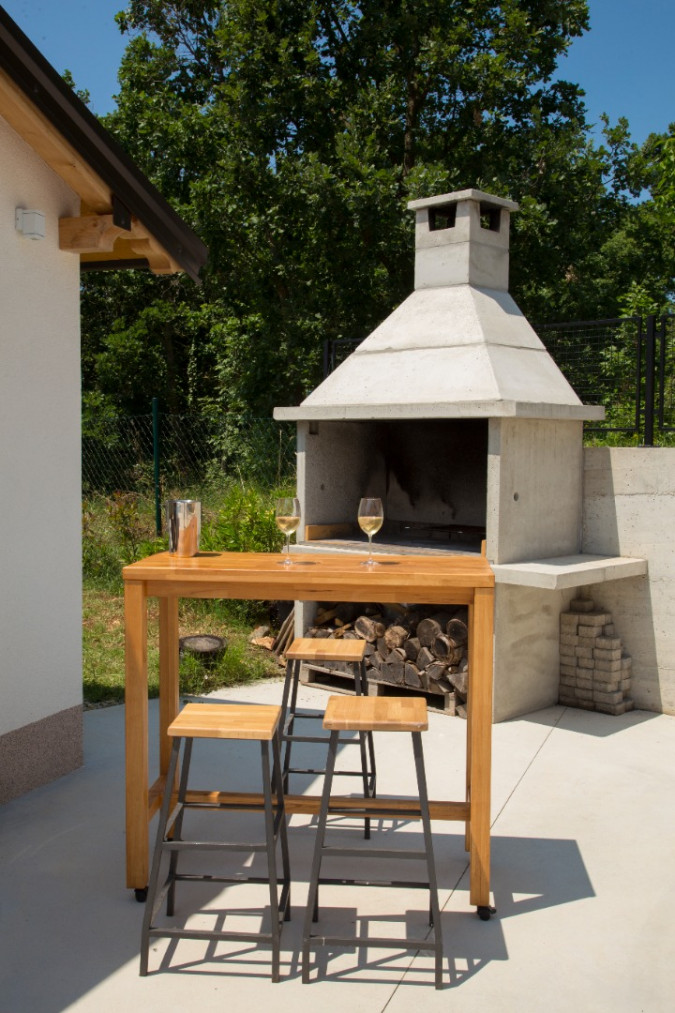 Exterior, Villa Roža - Dolinci, wheelchair accessible, Sv. Petar u &Scaron;umi, Istria - Croatia Sveti Petar u &Scaron;umi
